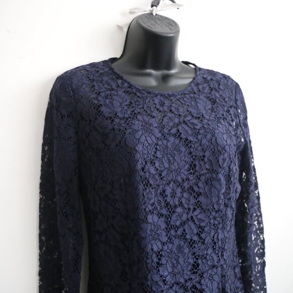 𝅺J.CREW Lace Tall Blouse with Built-in Cami Tank Navy Blue Size 2T - Picture 2 of 9